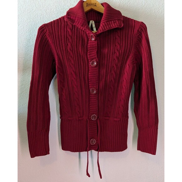 High Sierra Jackets & Blazers - High Sierra Women's Size Medium Red Long Sleeved Buttoned-Down Sweater (A11-M)